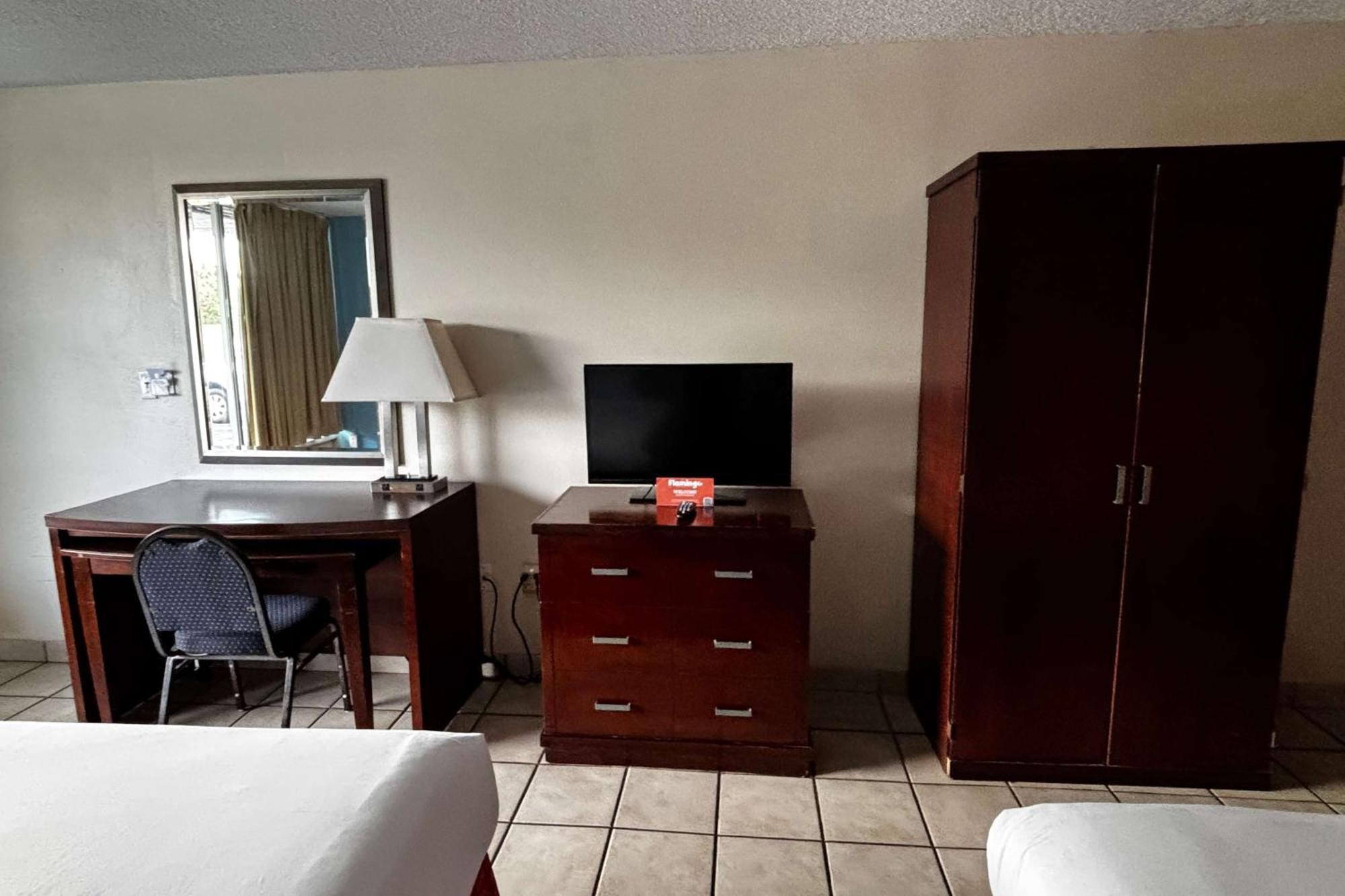 Ramada By Wyndham Flamingo Water Park Hotel Kissimmee Eksteriør billede