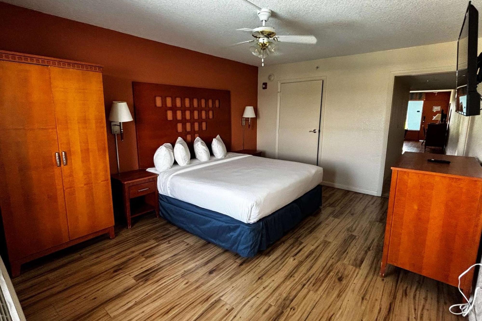 Ramada By Wyndham Flamingo Water Park Hotel Kissimmee Eksteriør billede