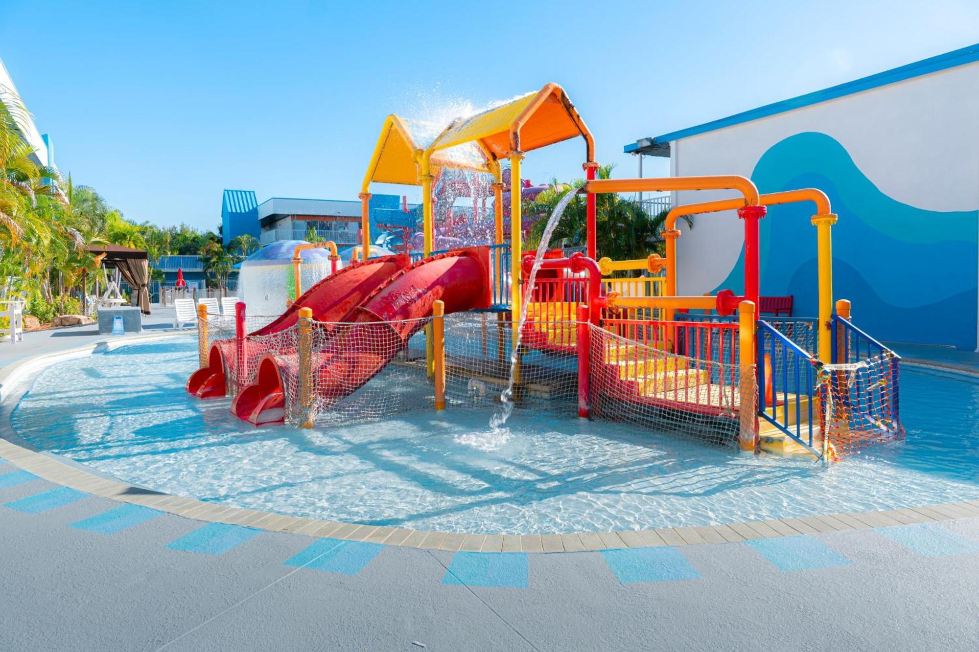 Ramada By Wyndham Flamingo Water Park Hotel Kissimmee Eksteriør billede