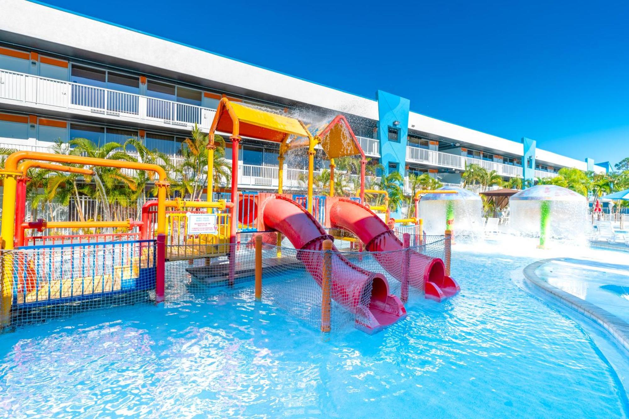 Ramada By Wyndham Flamingo Water Park Hotel Kissimmee Eksteriør billede